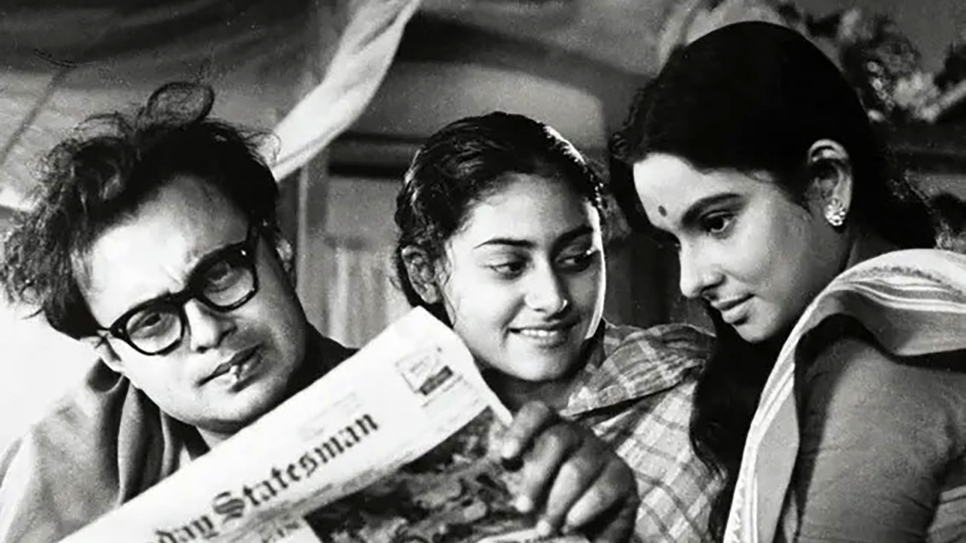 MAHANAGAR (THE BIG CITY)